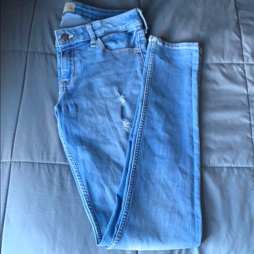 Hollister Distressed Skinny Jeans
